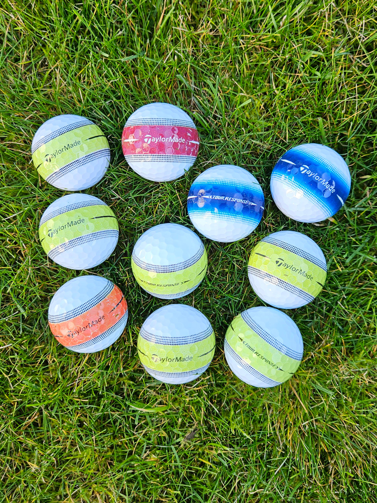 Taylormade Tour Response Stripe - Pack of 12 golf balls
