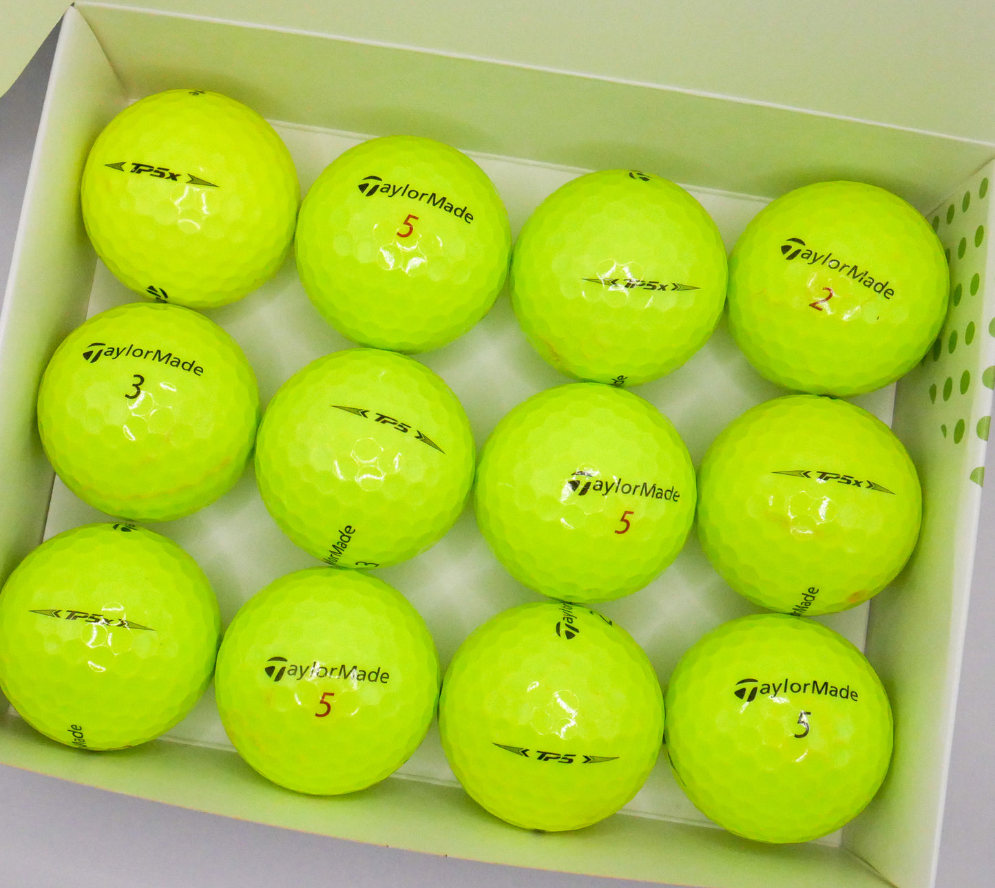 Taylormade TP5/TP5X (Yellow) - Pack of 12 golf balls